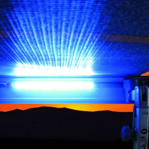 Fiamma F45-F80 előtető LED világítás