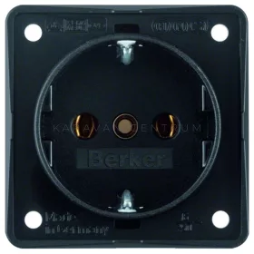 Berker Integro aljzat 230 V, fekete