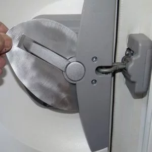 Elefant  4 lakóautó betörésvédelem