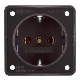 Berker Integro aljzat 230 V, barna