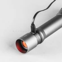 Nebo Davinci 1000 akkumulátoros LED zseblámpa