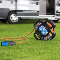 Hosszabbítók kábeldobon