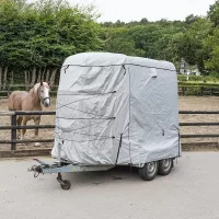 Utánfutó védőponyvák